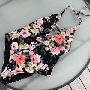 Billabong floral one piece
